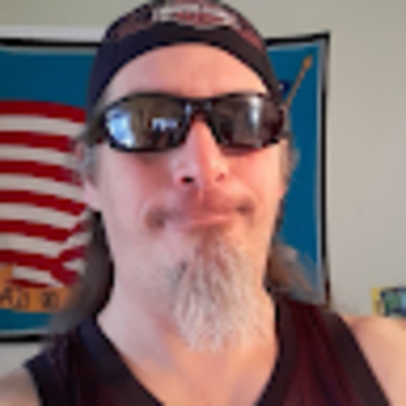 Meet your Posher, Martin - Picture 1 of 1